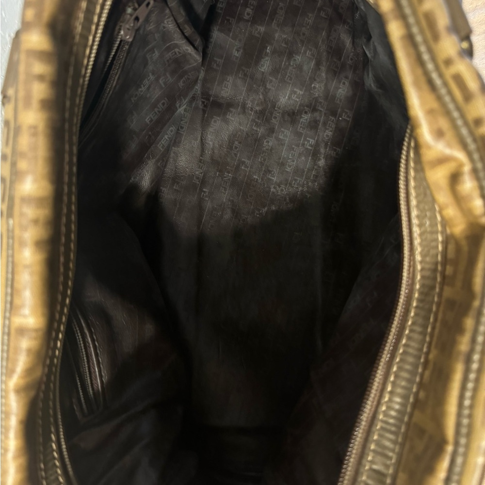 Fendi Brown and Tan Handbag Boston bag VINTAGE EXCELLENT CONDITION - Picture 4 of 11